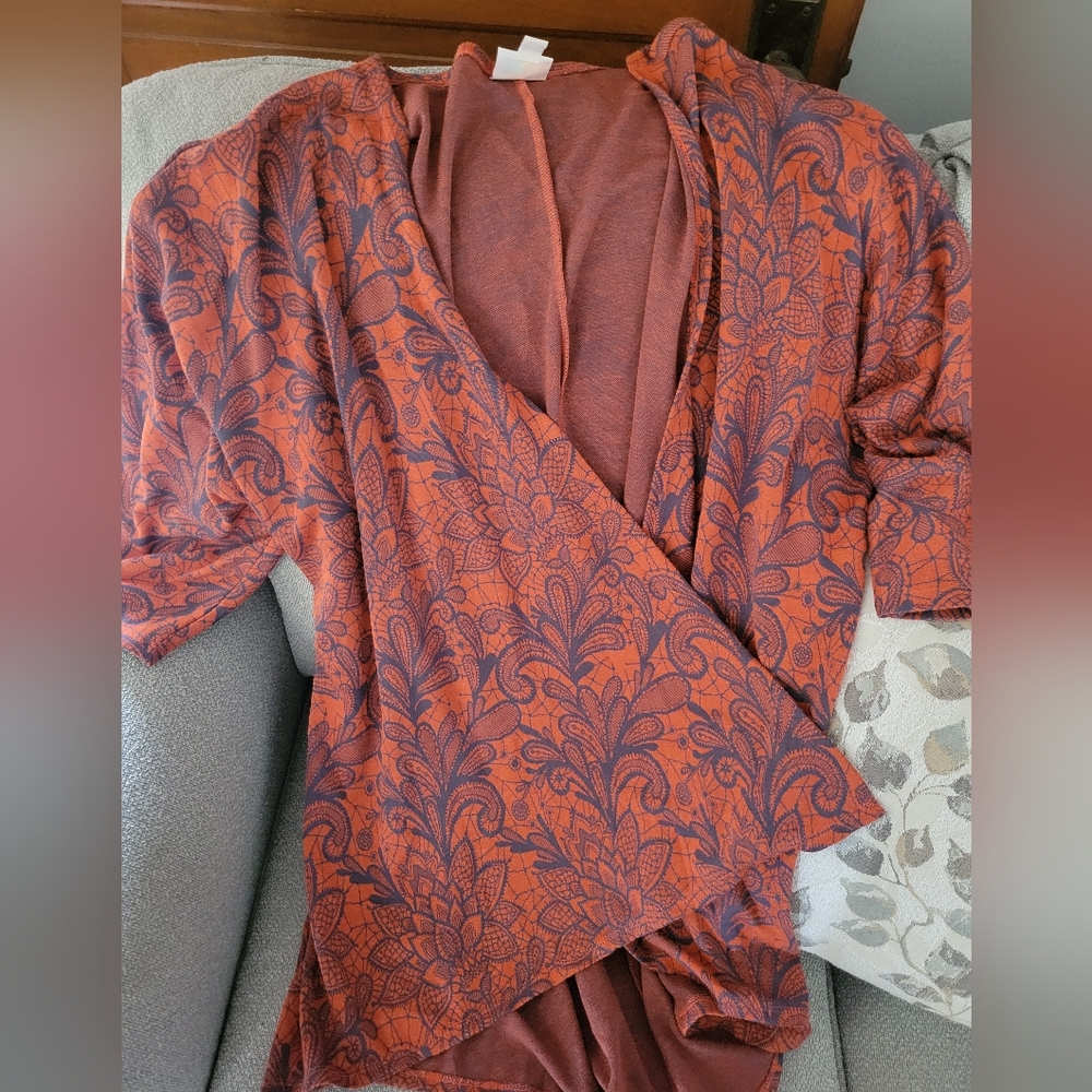 LuLaRoe Lindsay Cover Up